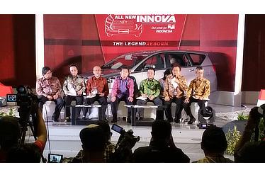 Q&A session for the media with Toyota Motor Manufacturing Indonesia management