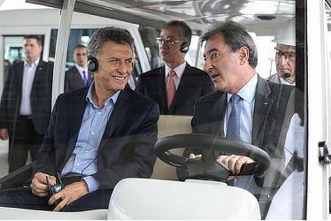 President of Argentina Mauricio Macri (left) and TASA President Daniel Herrero (right)