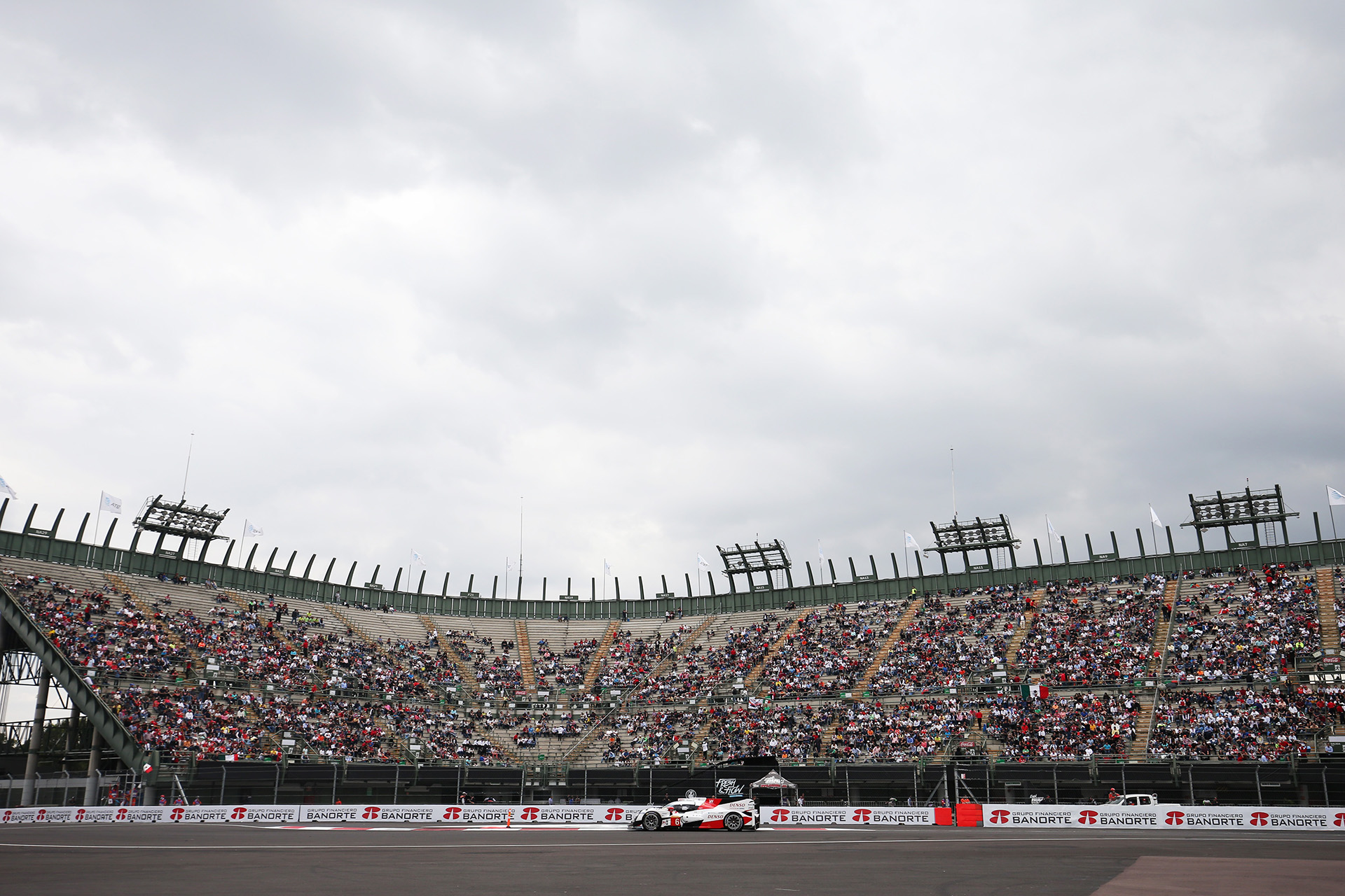 2016 WEC Round 5 Mexico