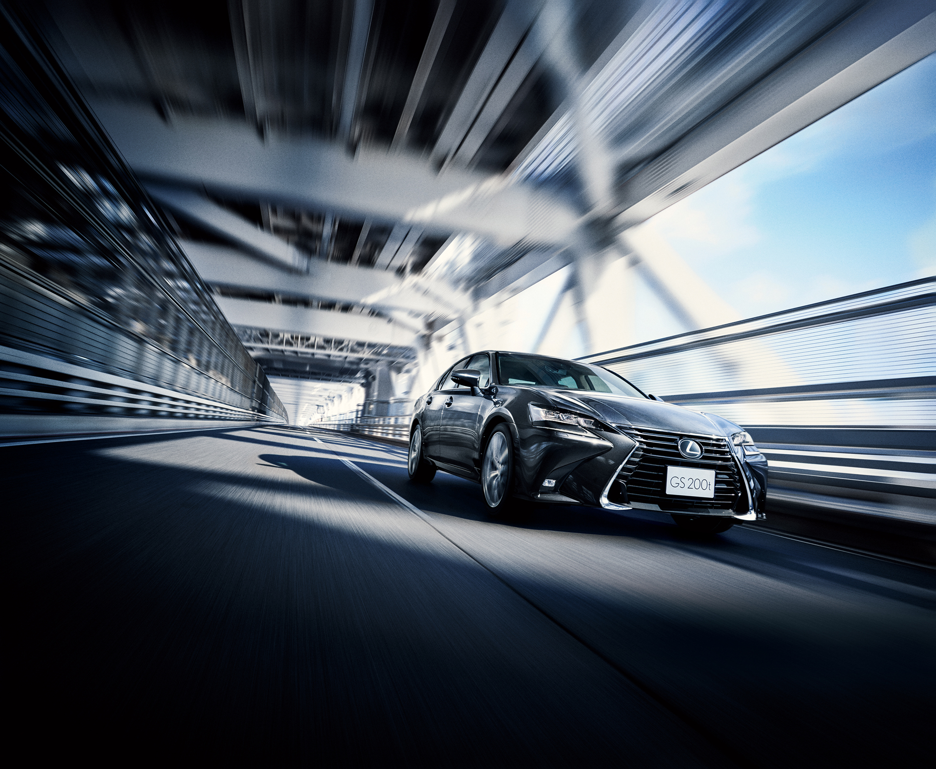 GS200t“version L”（ダークグレーマイカ）＜オプション装着車＞