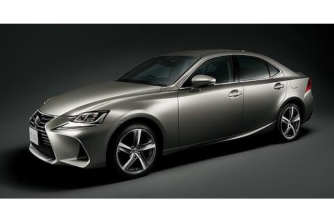 IS350“Version L”（ソニックチタニウム）＜オプション装着車＞