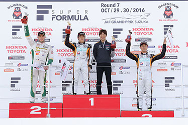 【ドライバー】アンドレ・ロッテラー／国本 雄資／【監督】立川 祐路 ／【ドライバー】石浦 宏明 SUPER FORMULA 2016年 第7戦 鈴鹿