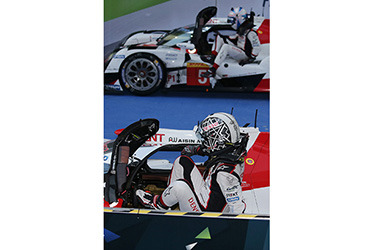 Kamui Kobayashi / Anthony Davidson, driver; 2016 WEC Round 8 Shanghai