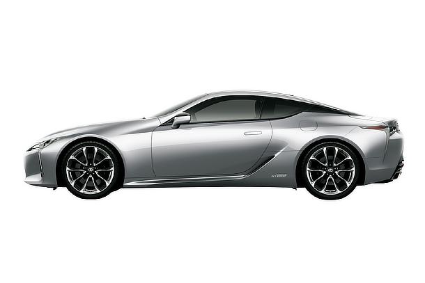 LC 500h S package (Sonic Silver)