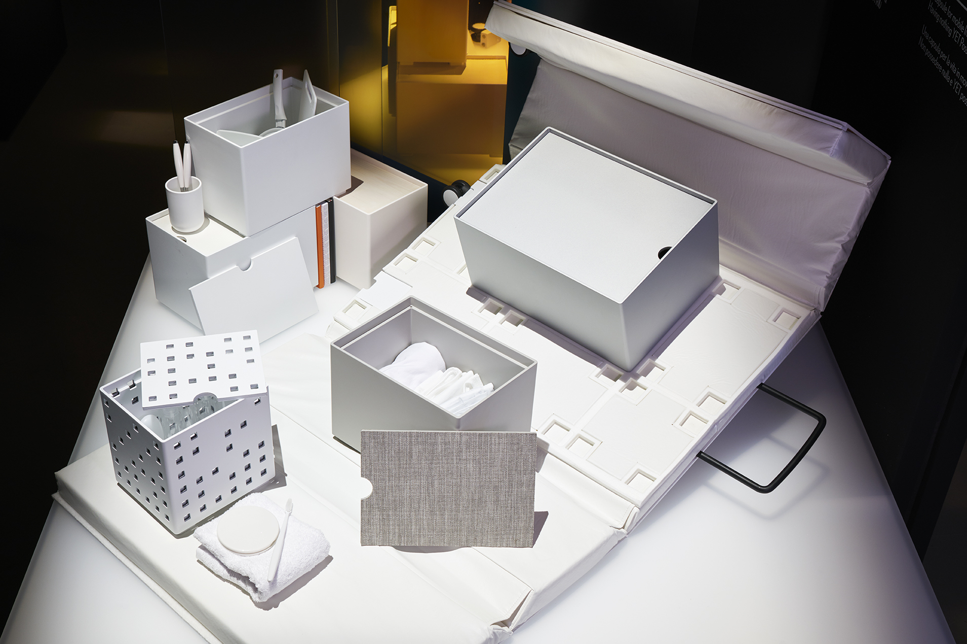 LDA PROTOTYPE HAVING NOTHING, AND YET POSSESSING EVERYTHING