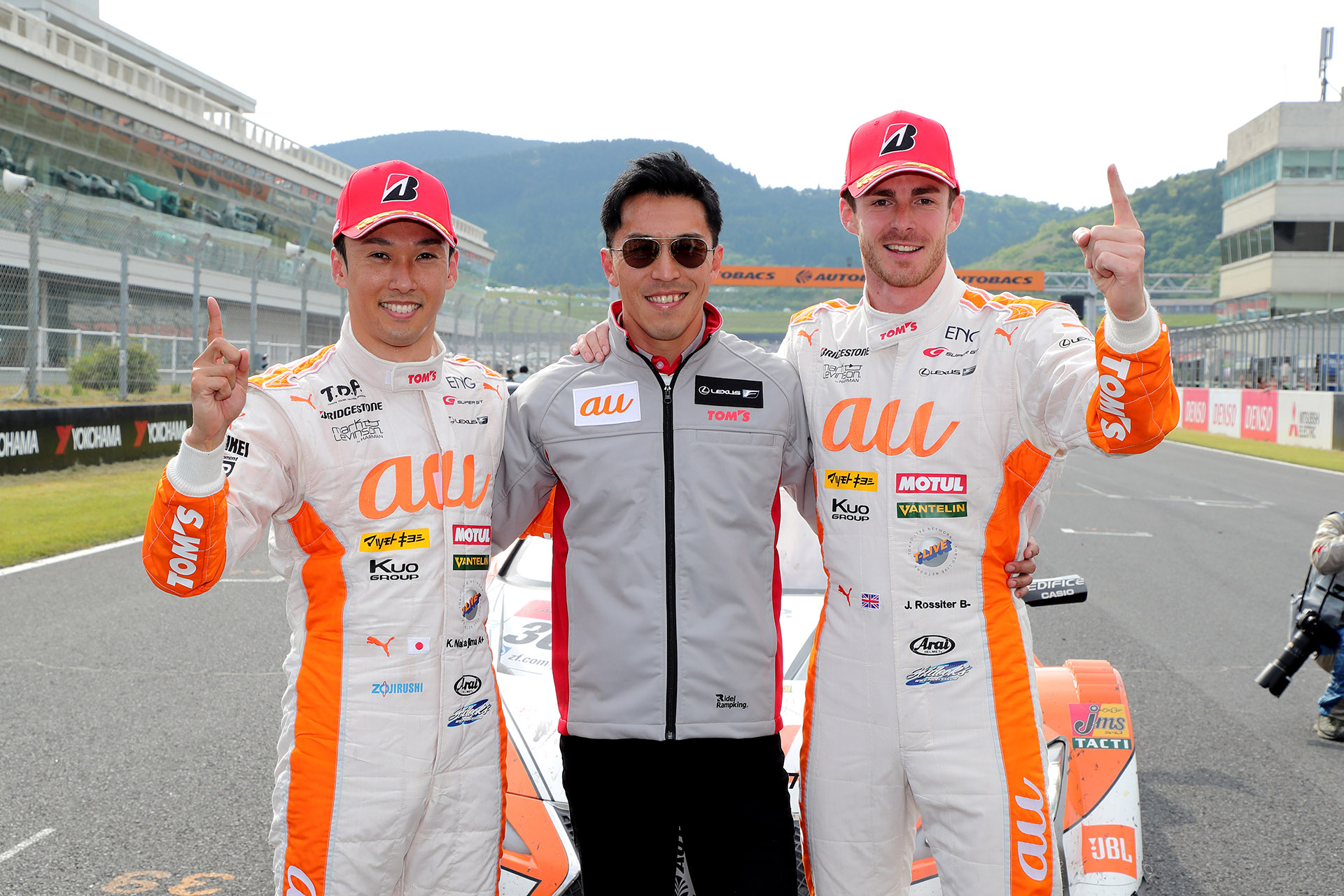 【ドライバー】中嶋 一貴／【監督】伊藤 大輔／【ドライバー】ジェームス・ロシター SUPER GT 第3戦 SUPER GT in KYUSHU 300km