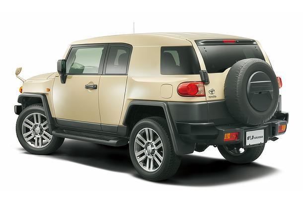 特別仕様車FJクルーザー“Final Edition”（ベージュ）＜オプション装着車＞
