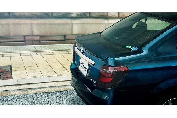 HYBRID G“W×B” (ブラッキッシュアゲハガラスフレーク) 〈オプション装着車〉