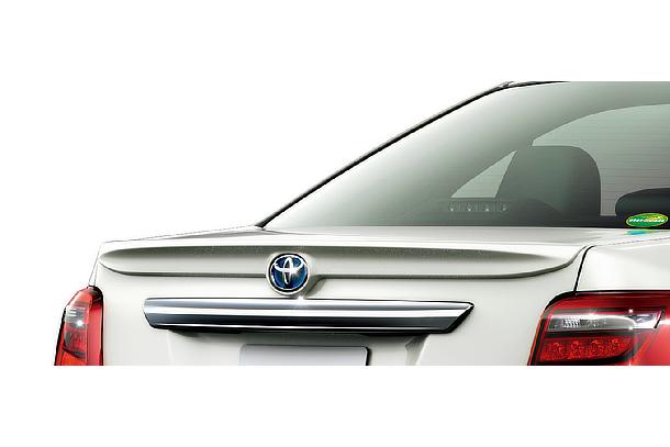 リヤスポイラー HYBRID G“W×B”