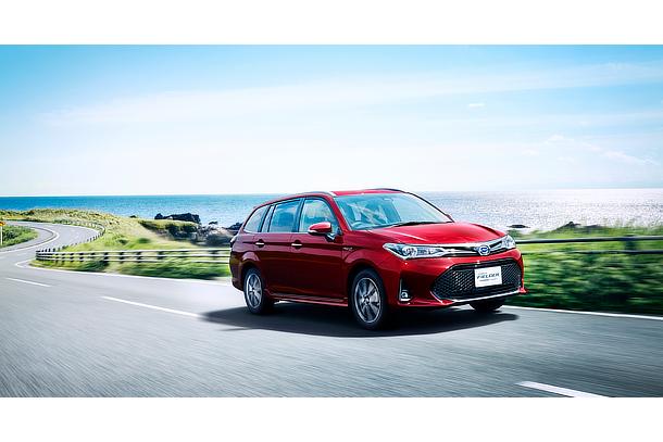 HYBRID G“W×B” (センシュアルレッドマイカ) 〈オプション装着車〉