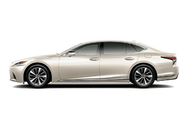 LS 500h (in "Sleek Ecru Metallic")