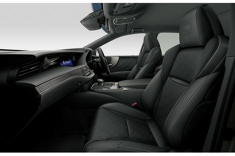 LS 500h "F SPORT" (with "Black" interior)