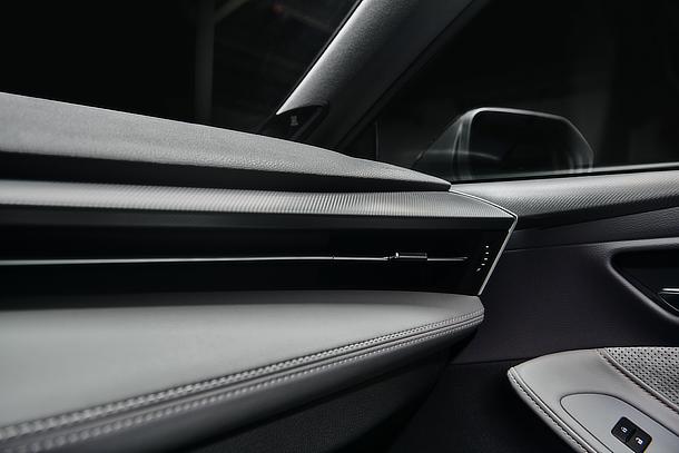 2019 Toyota Avalon XSE