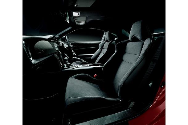 86 GR SPORT＜6AT＞（内装色 ： ブラック）＜オプション装着車＞