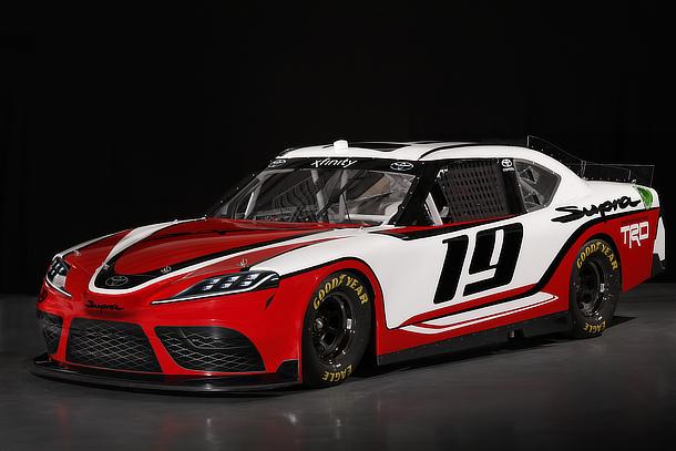 NASCARエクスフィニティ スープラ