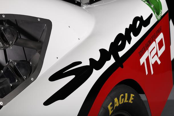 NASCARエクスフィニティ スープラ