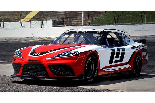 NASCARエクスフィニティ スープラ