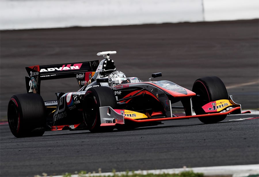 8番手から表彰台を獲得した国本 雄資（JMS P. MU / CERUMO・INGING SF14 2号車）