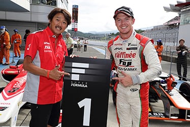 【監督】近藤 真彦／【ドライバー】ニック・キャシディ スーパーフォーミュラ 2018年 第4戦 富士