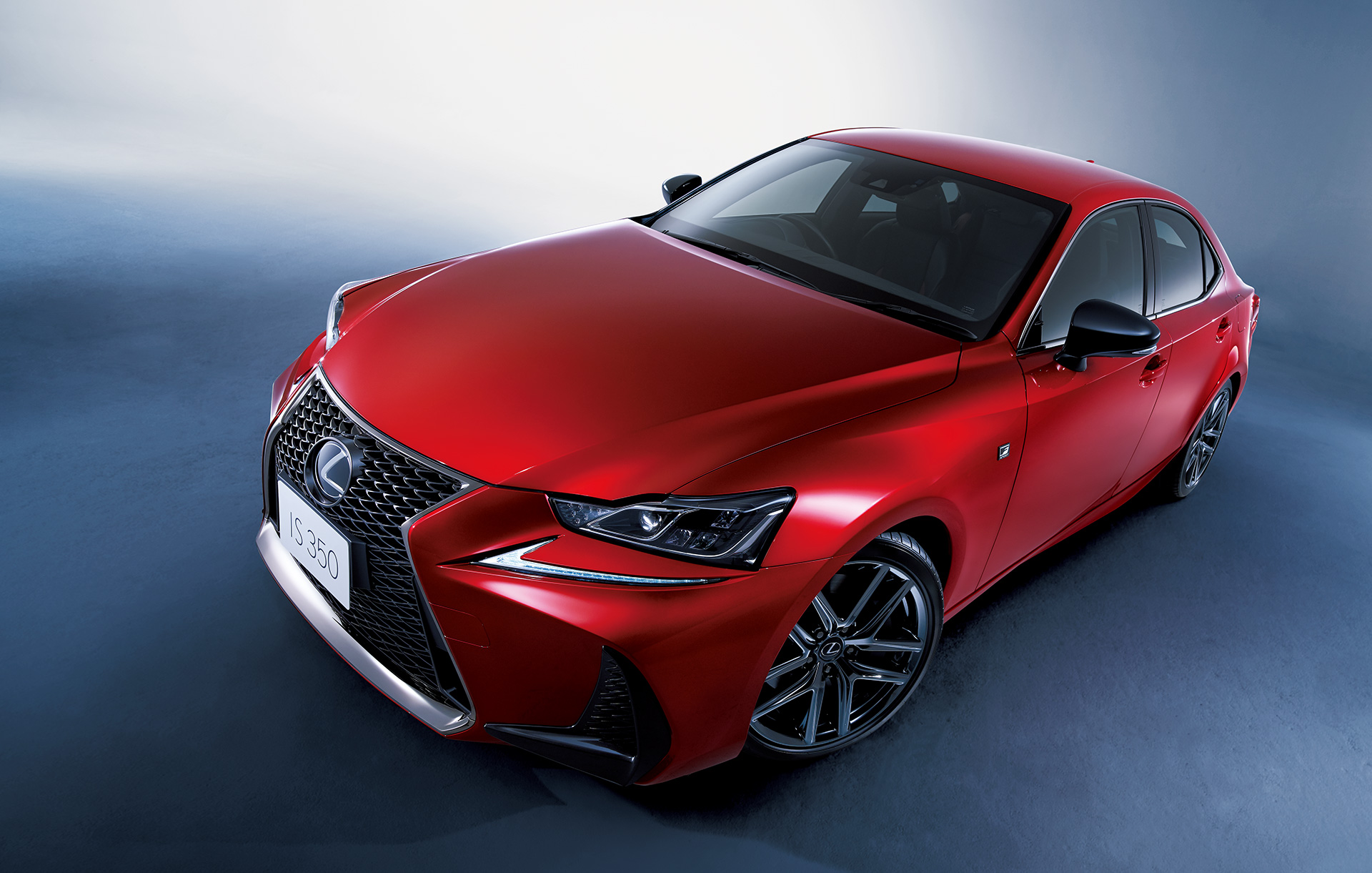LEXUS、GS、IS、CT、LX、RX、NXに国内累計販売台数50万台達成