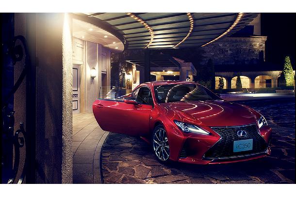 RC350“F SPORT”（ラディアントレッドコントラストレイヤリング）＜オプション装着車＞