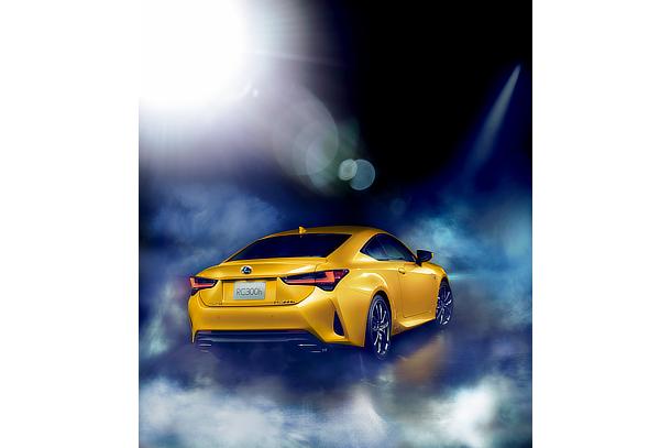 RC350“F SPORT”（ネープルスイエローコントラストレイヤリング）＜オプション装着車＞