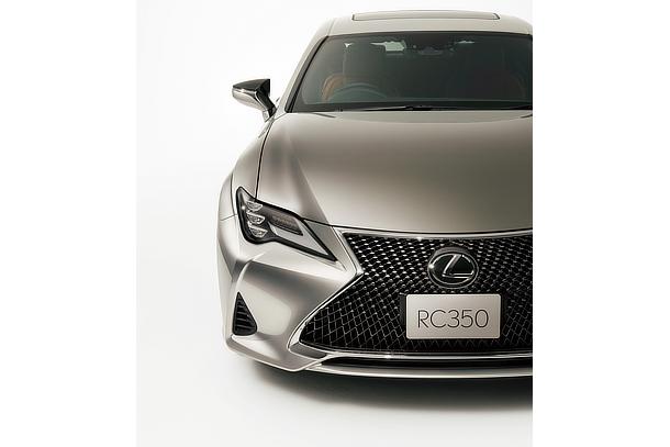 RC350“version L”（ソニックチタニウム）＜オプション装着車＞