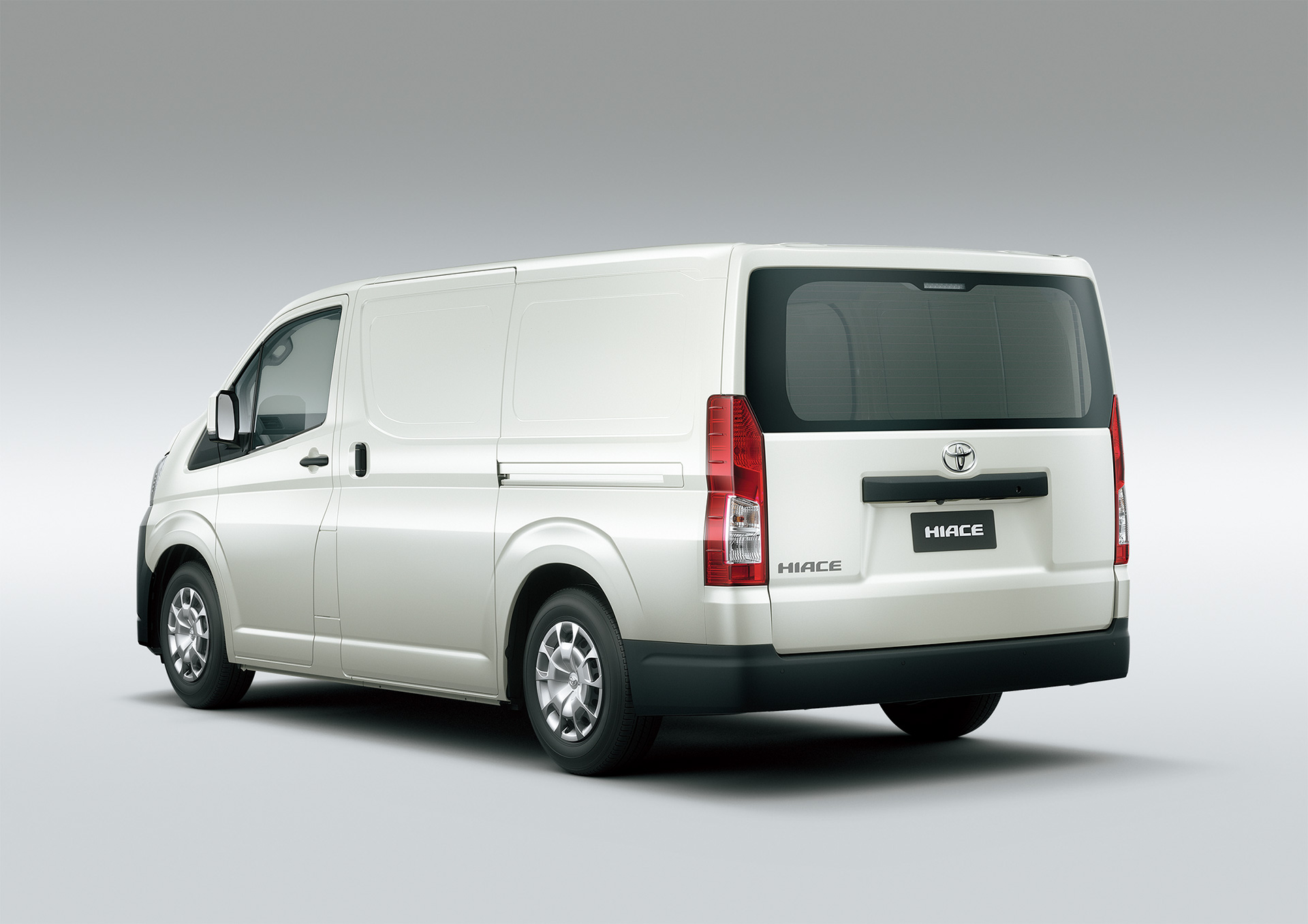Toyota's New Hiace Series for Overseas 