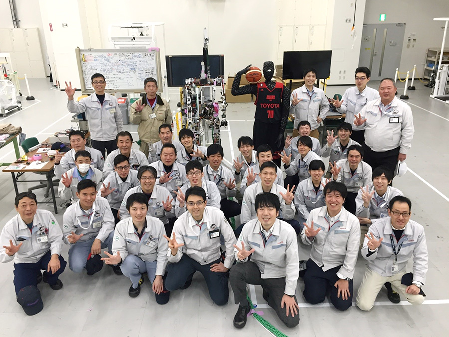The CUE development team and engineers at Hirose Plant