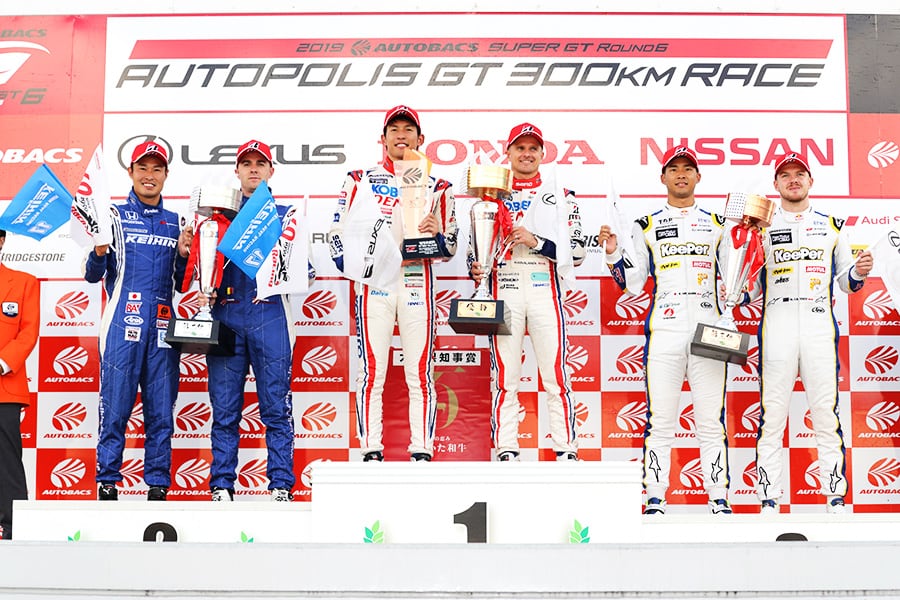 SUPER GT 第6戦 AUTOPOLIS GT 300km RACE 急変する天候に翻弄