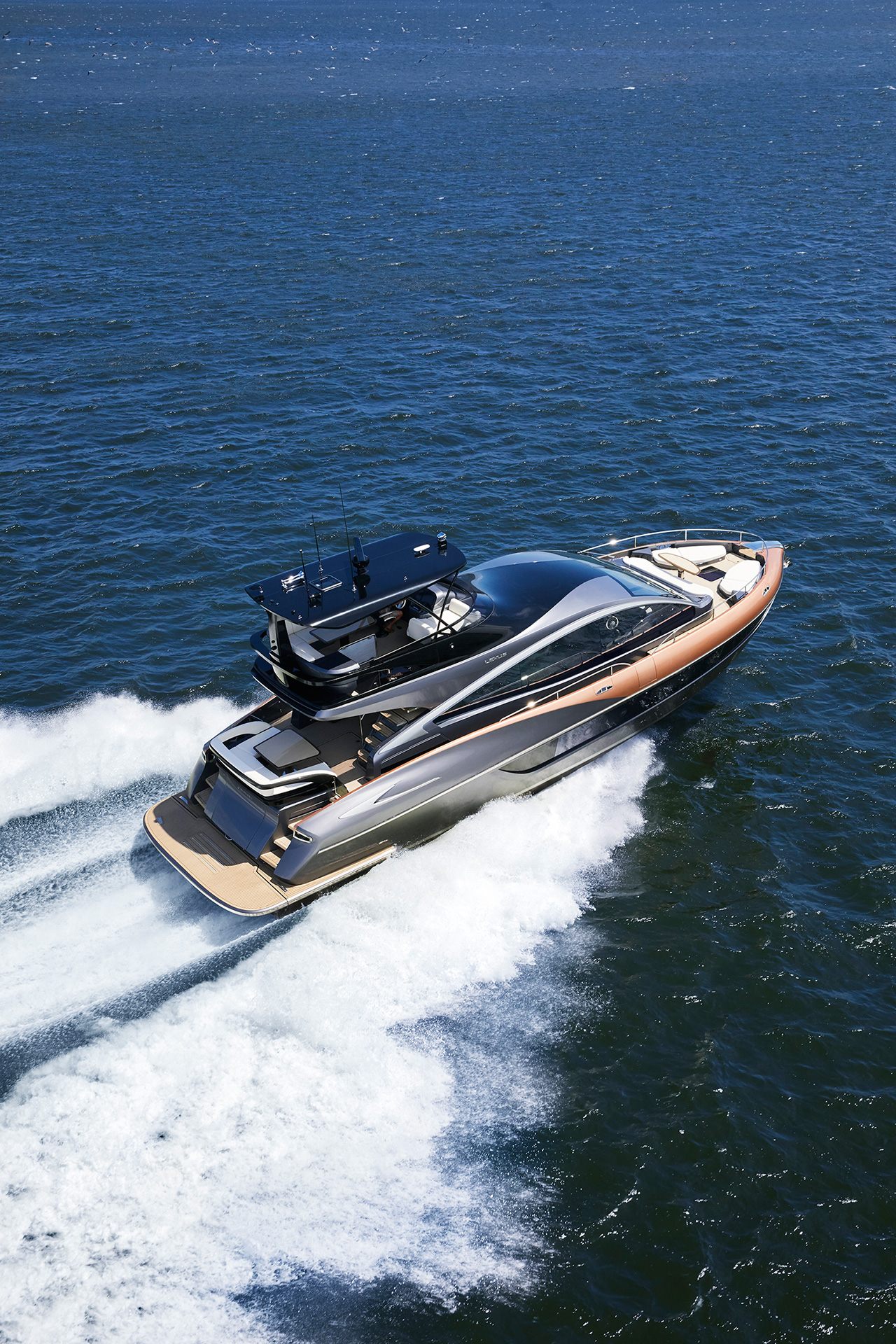 LEXUS、ラグジュアリーヨット「LY650」を世界初披露 | レクサス LEXUS、ラグジュアリーヨット「LY650」を世界初披露 | レクサス