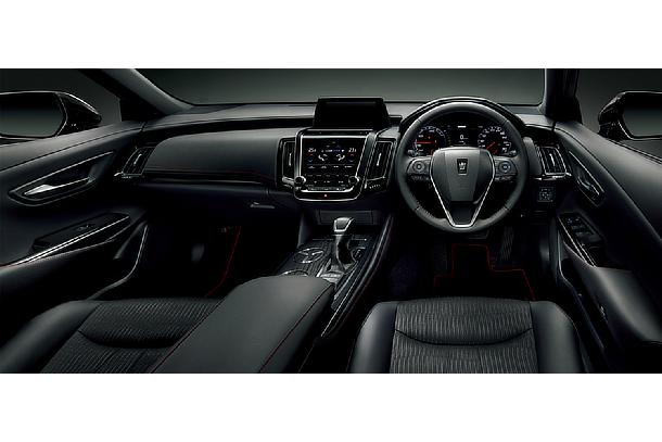 特別仕様車 S“Sport Style”（2.5Lハイブリッド車）（内装色 ： ブラック）＜オプション装着車＞
