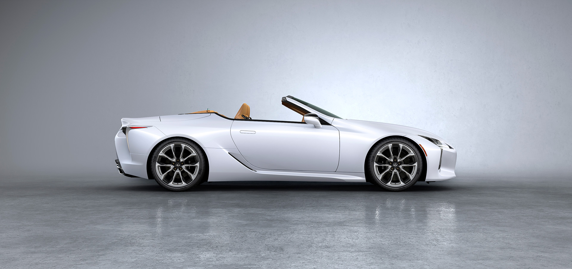 The Stunning Lexus Lc 500 Convertible Makes Its Global Debut At