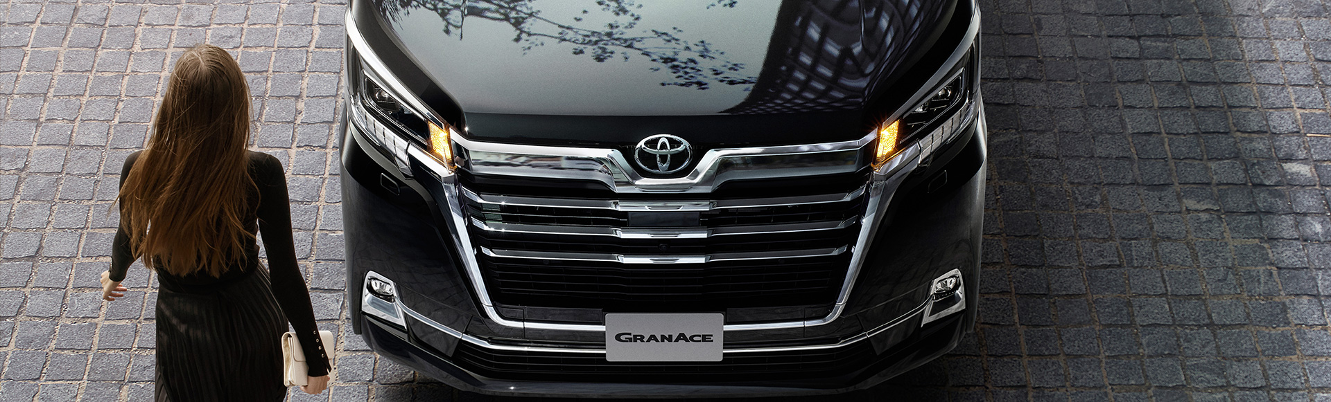 Toyota to Launch New Model Granace in Japan
