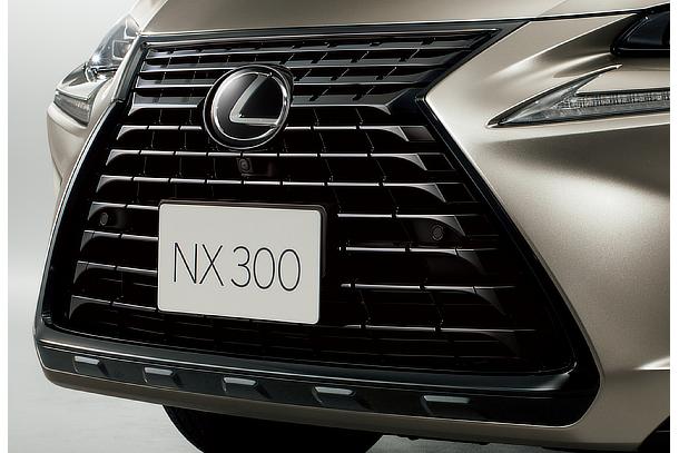 LEXUS、NXに特別仕様車“Bronze Edition”、UXに特別仕様車“Blue Edition