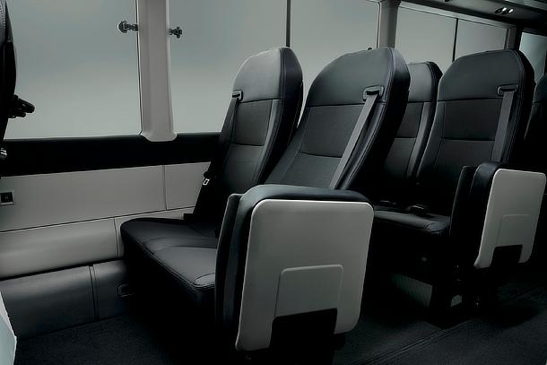 コースター | トヨタ自動車株式会社 公式企業サイト