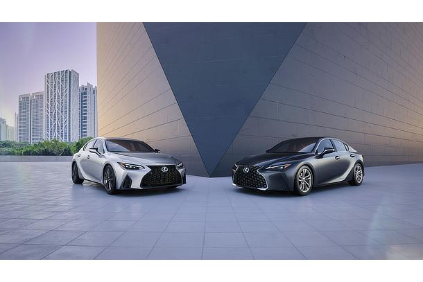 Lexus IS