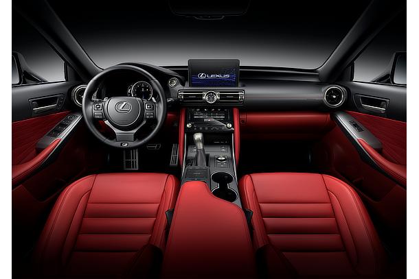 Lexus IS