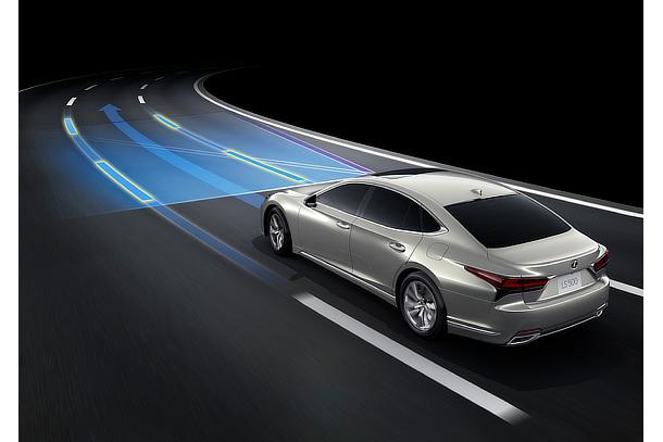 LEXUS LS