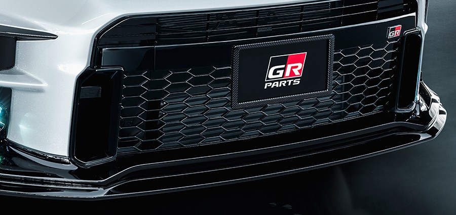 GR front spoilers and GR carbon number plate frame