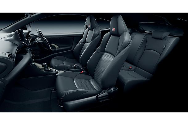 RS (Black)