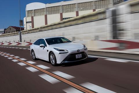 Toyota Mirai (Advanced Drive)