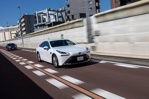 Toyota Mirai (Advanced Drive)