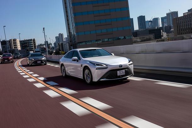 Toyota Mirai (Advanced Drive)