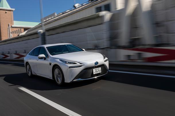 Toyota Mirai (Advanced Drive)