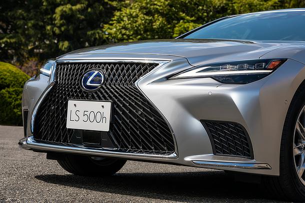 Lexus LS (Advanced Drive)