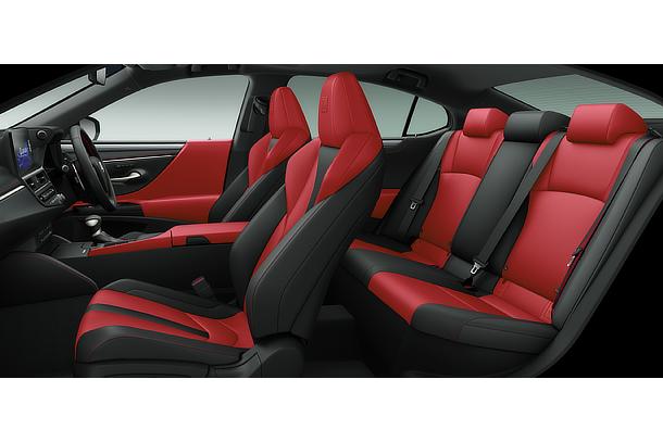 ES300h“F SPORT”（インテリアカラー ： “F SPORT”専用フレアレッド）
