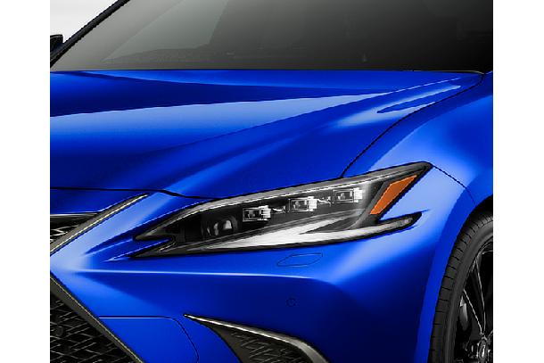 ES300h“F SPORT”（ヒートブルーコントラストレイヤリング）“F SPORT”専用色