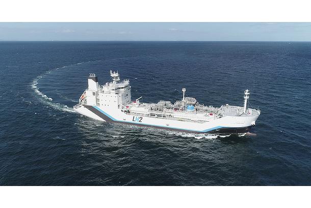 Suiso Frontier, Kawasaki Heavy Industries' liquefied hydrogen carrier (Photograph courtesy of HySTRA)