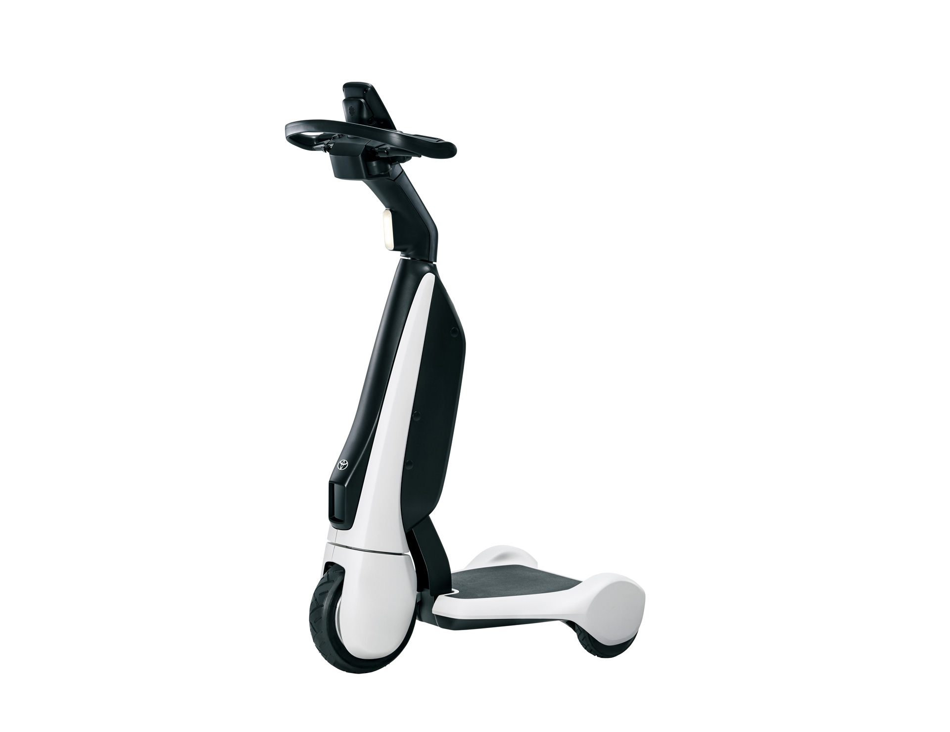 Toyota Launches the C+walk T in Japan, a New Form of Walking-Area 